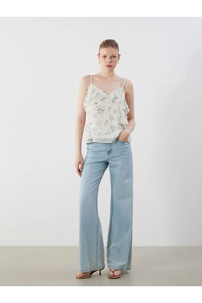 LC Waikiki Μπλούζα LCW Vision Sari V-Neck με λουλουδάτο λουράκι με βολάν