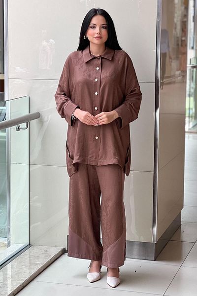 Ghisa Jacquard Suit with Shirt Front and Side Snaps and Self-Patterned Loose Trousers