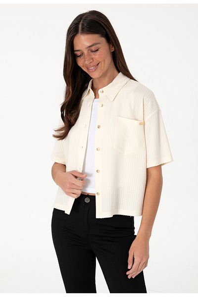 U.S. Polo Assn. U.S. Polo Assn. Ecru Women's Cropped Fit Shirt Dmk.2104541Sole.