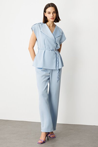 Ekol Kruvaze Yaka İp Kemerli Yelek