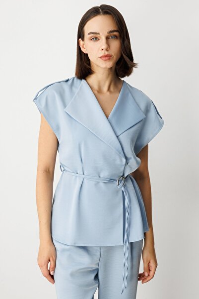 Ekol Kruvaze Yaka İp Kemerli Yelek