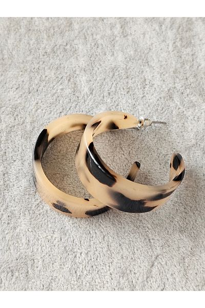 SiestaAccessories Leopard Pattern Acrylic Hoop Earrings