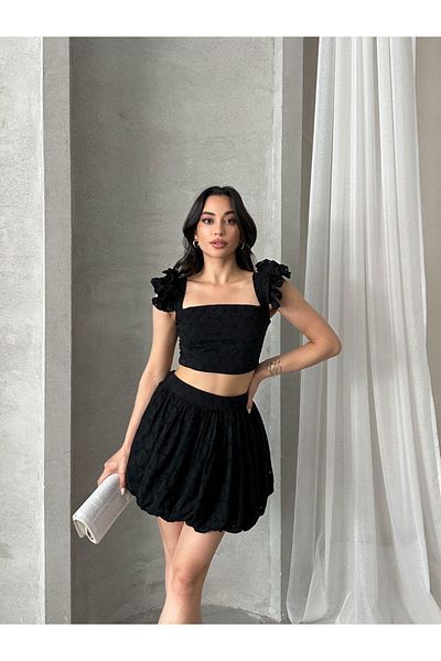 Ekim Store Fisto Detail Lace Blouse Shorts Skirt Two Piece Set