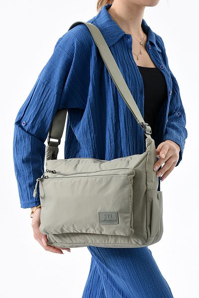 yuzuco Ultra Light Waterproof Multi-Pocket Shoulder Bag (Model: 571-13-9J)