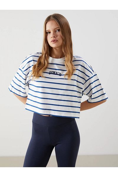 LC Waikiki Crew Neck Donald Duck Printed Women's Crop