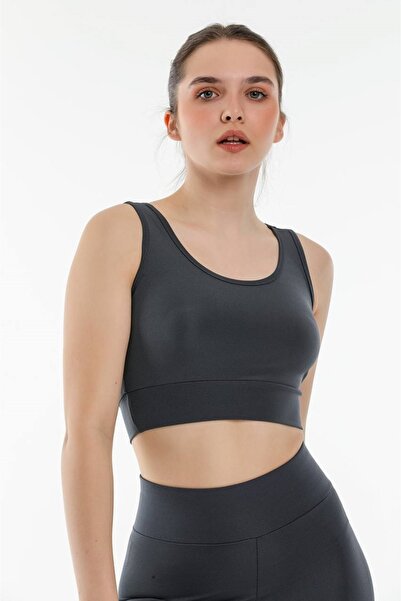 GUMMORE COLLECTİON قميص رياضي نسائي قصير من قماش السكوبا/الغوص، نصف قميص رياضي