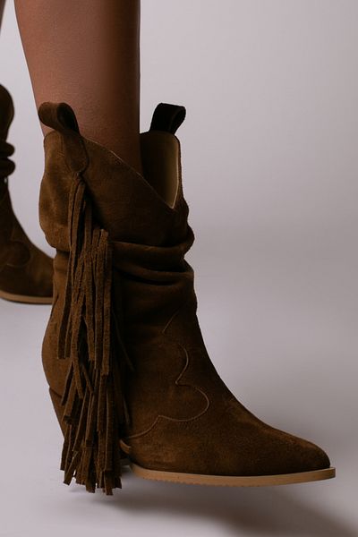 Vanilla Days Lithuania Brown Suede Boots with Side Fringes