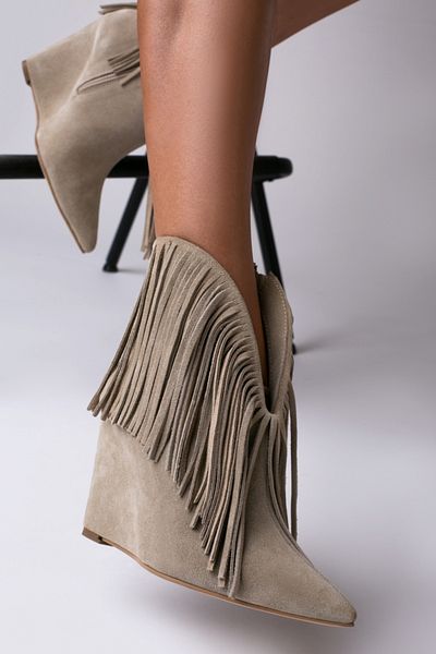 Vanilla Days Nemesis ankle boots in nude sand suede with fringes