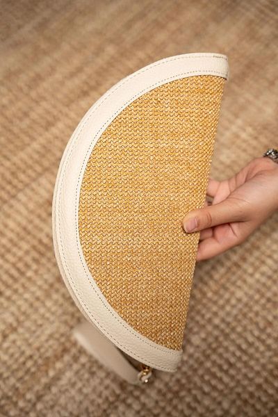 LAMİNTA Areyo Wicker Oval Clutch Cream