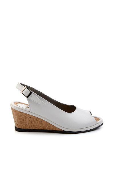 Bambi White Leather Women's Sandals K05582032103