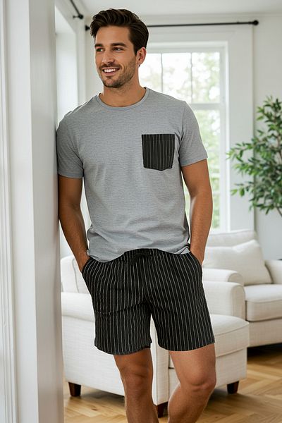 Trendyol Collection Grimelange - Black Regular Fit Pruhované pletené šortky Pyžamo Set Tmnss25Pt00036