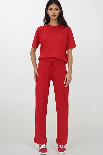 Trend Alaçatı Stili Women's Red Crew Neck Short Sleeve T-Shirt and Trousers Set Alc-X14069