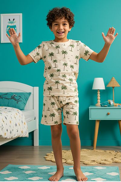 TRENDYOLKIDS Stone Boys' Palm mintás póló-rövidnadrág kötött pizsama szett TKDSS25AU00117