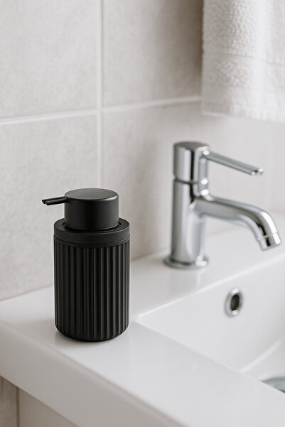 Sas Haus Lines Serisi Siyah Banyo Seti, 5 Parça Oval Akrilik 4 Litre Çöp Kovası, Sabunluk, Fırçalık Takımı