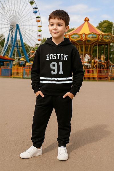 TRENDYOLKIDS Fiú fekete pamut szlogen öltöny - TKDAW25AU00036