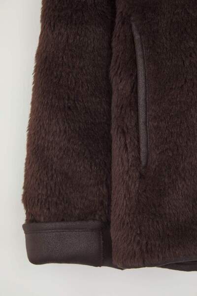Trendyol Collection Brown Oversize Plush Coat Twoaw26Mo00062