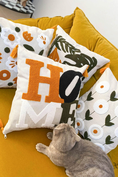 e-Bizz Store Punch Nakışlı 4 Adet Kırlent Kılıfı