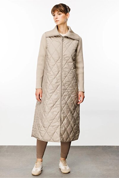 Micca 242520 CLASSY KOLLARI VE YAKASI TRİKOLU KABAN