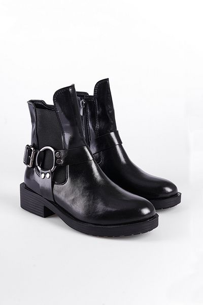Capone Outfitters Ελαστικές μπότες ποδηλασίας με μεταλλικά αξεσουάρ