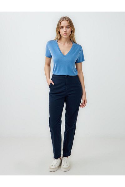 Jimmy Key Tricou modal tricotat cu mânecă scurtă cu decolteu în V cobalt