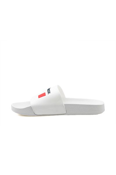 U.S. Polo Assn. U.S. Polo Assn.4M Nico Gr 4Fx - Women's White Slippers101688215