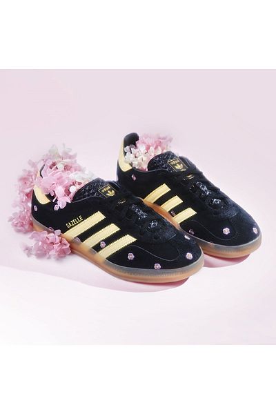 adidas Gazelle Unisex Sneaker - Casual Colorful Shoes