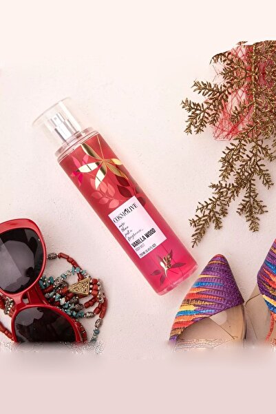 Cosmolive Vücut Spreyi Body Mist | Gold Angel | Vanilla Wood | Kadın | Işıltılı | Nemlendirici | 250 ml