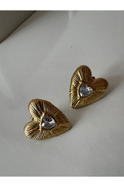 Petra Jeweils heart earrings with gold stones