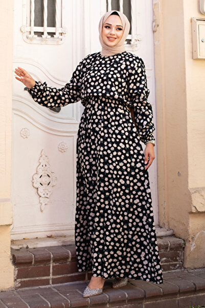 Tesettür Dünyası Μακρύ μονόχρωμο φόρεμα με ελαστική μέση, με μικρό σχέδιο τριαντάφυλλου, βισκόζης TSD240611 Μπεζ