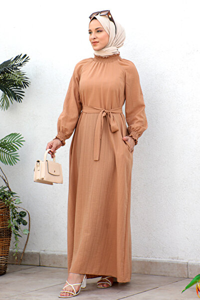 Tesettür Dünyası Μακρύ μονόχρωμο φόρεμα με λεπτομέρεια Gipe Tsd221204 Μαύρο