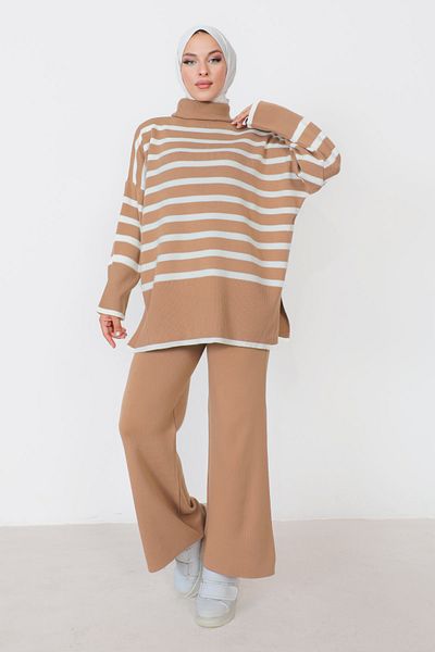 Tesettür Dünyası Turtleneck Striped Knitwear Suit TSD230906 Mink