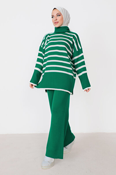Tesettür Dünyası Turtleneck Striped Knitwear Suit TSD230906 Green