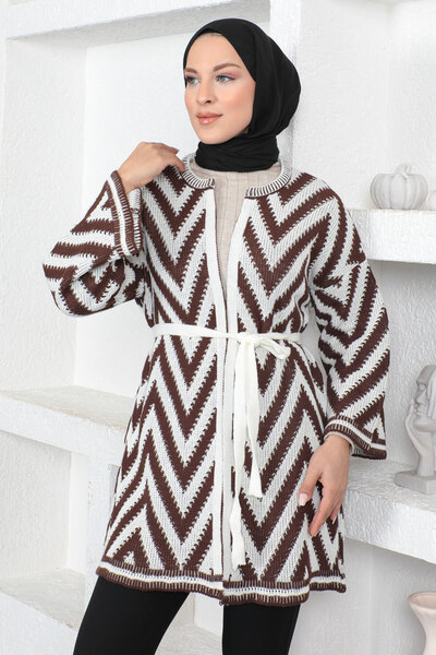 Tesettür Dünyası Cikcak vzorovaný pletený svetr Tsd230349 hnědý