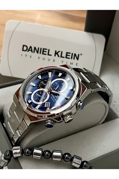 Daniel Klein Men's Steel Wristwatch - Active Chronometer and Calendar Bracelet