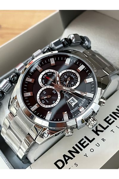 Daniel Klein Stainless Steel Men's Wristwatch with All Functions Active Stopwatch and Bracelet Gift