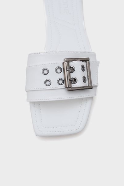 Capone Outfitters Γυναικείες παντόφλες Katha με μεταλλική πόρπη με επίπεδη φτέρνα και αμβλύ δάχτυλο