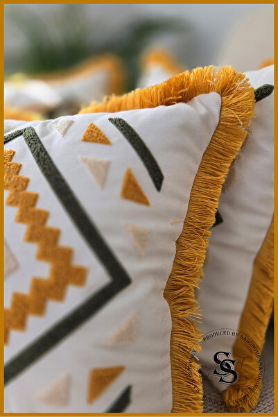 SasoHome Beauty Flowers Punch Embroidery Patterned Linen Throw Pillow Cover