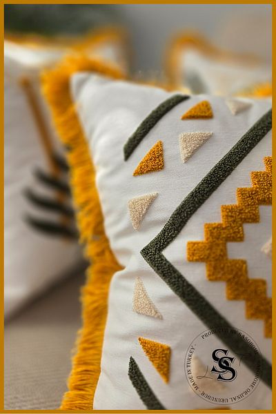 SasoHome Beauty Flowers Punch Embroidery Patterned Linen Throw Pillow Cover