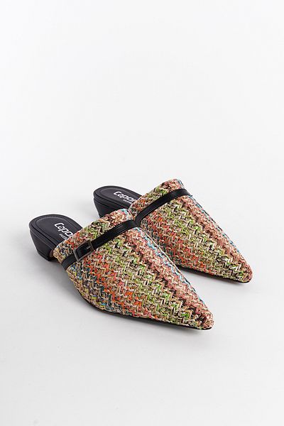 Capone Outfitters Women's slippers