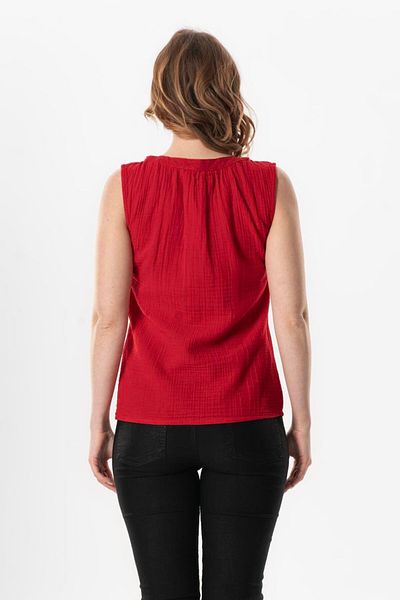 Eliş Şile Bezi Sleeveless V-Neck Berrin Guipure Detailed Muslin Summer Blouse Red Krmz