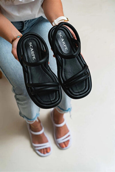 Scarpebutik Sandale negre pentru femei cu bandă ortopedică