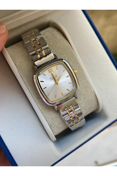 Reward Waterproof Small Case Steel Women's Wristwatch - Vintage Model