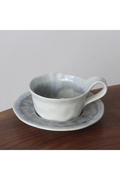 Generic فناجين قهوة وصحن بتصميم فاخر من قهوة