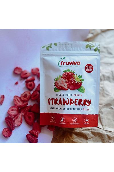 Fruvivo Freeze Dried Fruits الفراولة المجففة بالتجميد، 15 جرام، 100% نباتية، فواكه مجففة خالية من الغلوتين