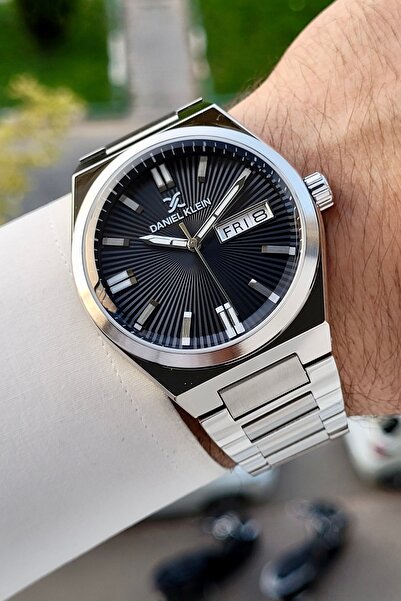 Daniel Klein Kadranı Siyah Kordonu Gümüş Renk İç Göstergeleri Aktif Erkek Kol...