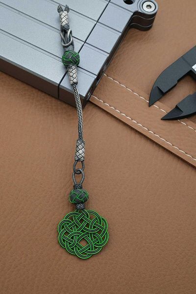 dergah tesbih Silver Braided Whip