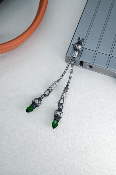 dergah tesbih Silver Kazaziye Whips with Green Stones