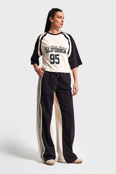 its basic Women's Multiple Color S5-Cream Black Knitted Fabric Tracksuit Oversize T-Shirt 2-Piece Combination