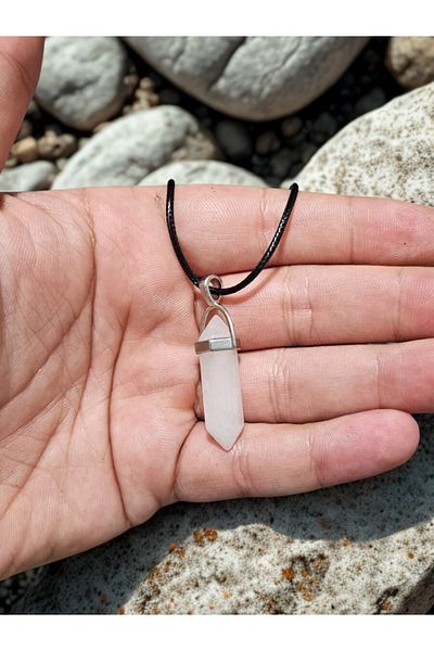 HobiHub Natural Pink Quartz Pendant – Love, Compassion and Heart Chakra Stone