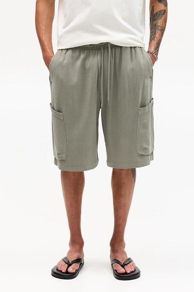 Pull & Bear Linen cargo Bermuda shorts